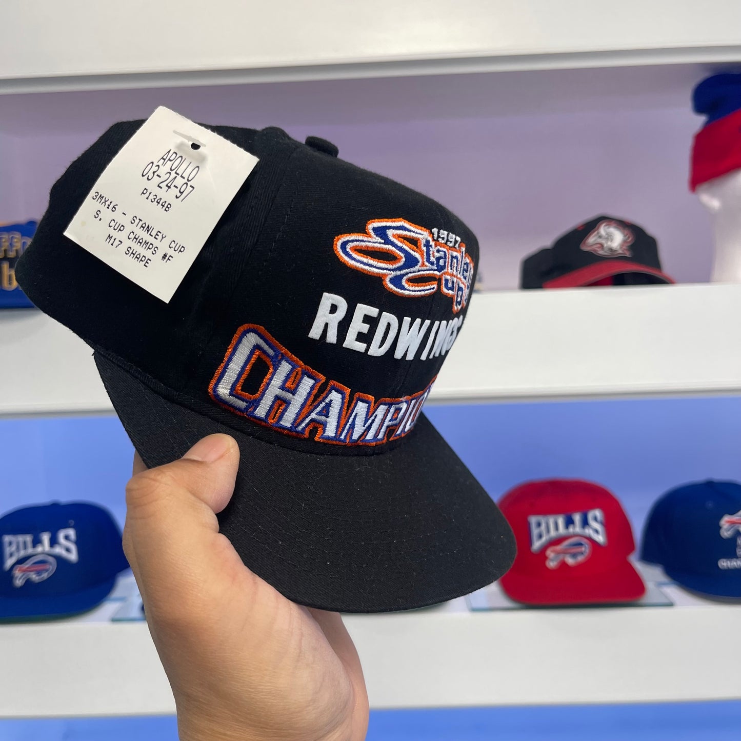 Vintage 1997 Detroit Red Wings Stanley Cup Champions Snap Back