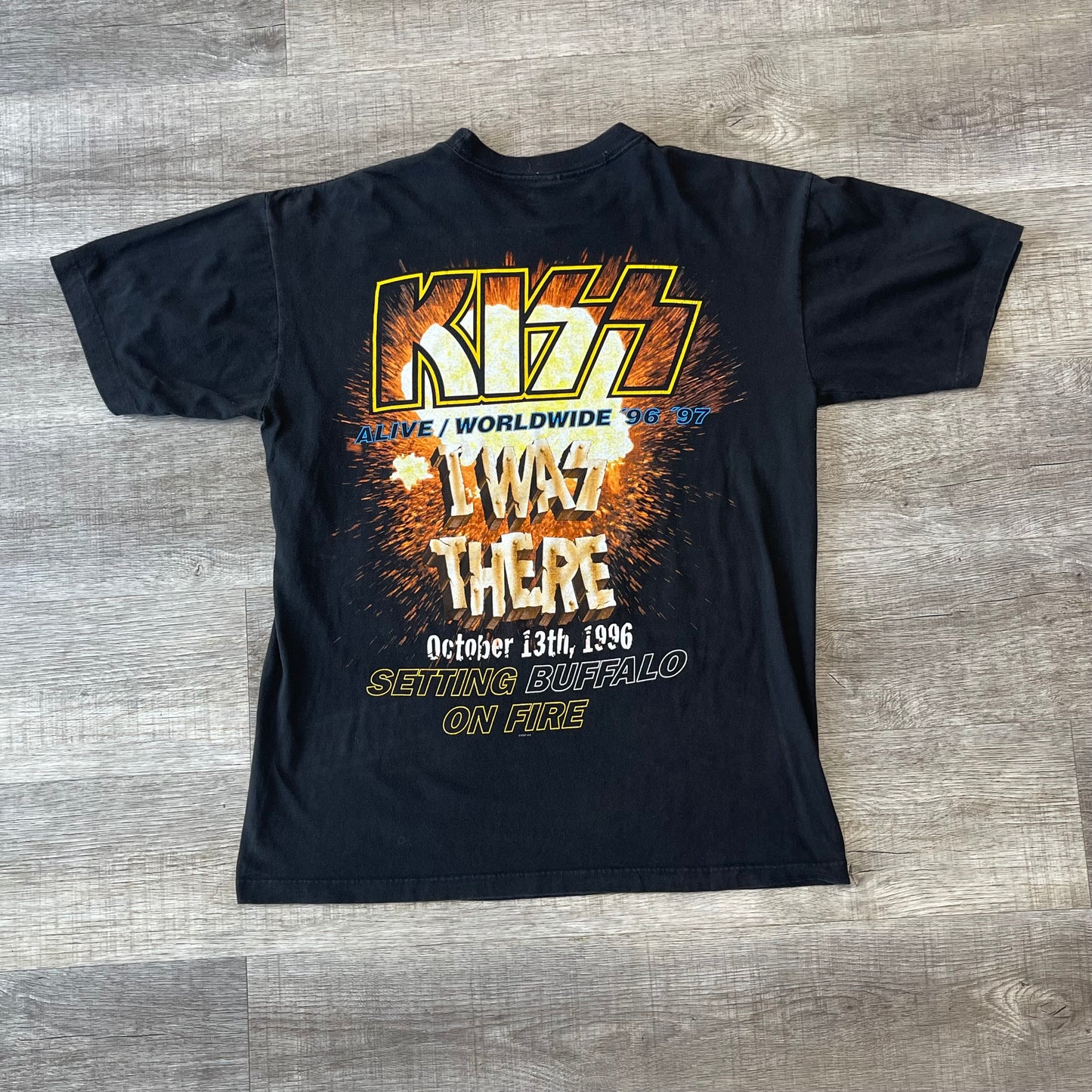 Vintage 1996 KISS Alive World Wide Tour Band T-shirt XL