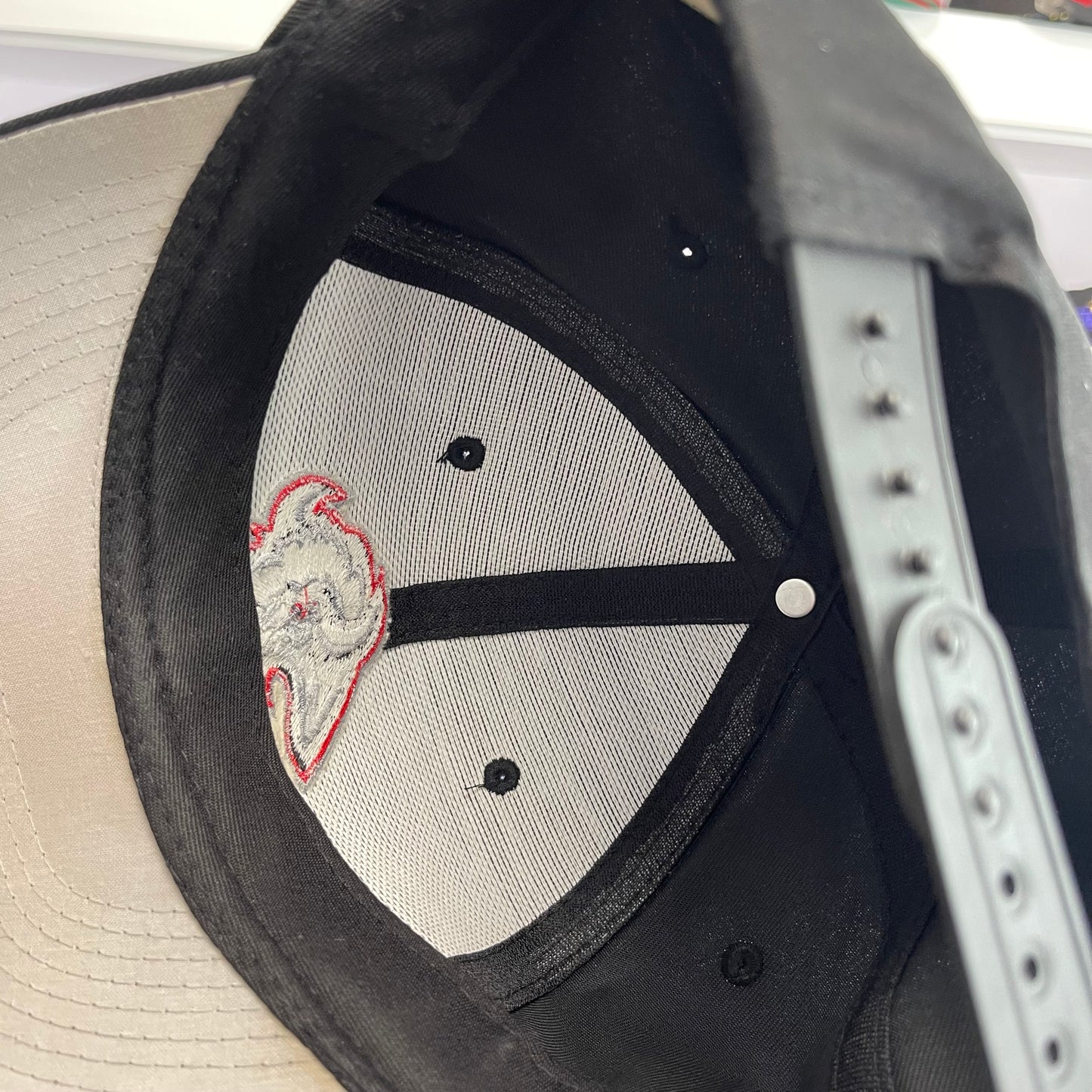 Vintage 1990s Buffalo Sabres Goat Head Twill Snap Back