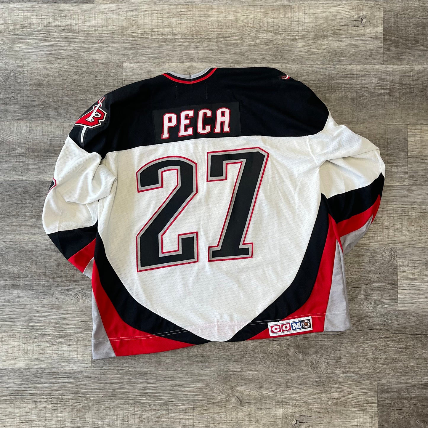 Vintage Michael Peca Buffalo Sabres CCM Jersey Size XXL