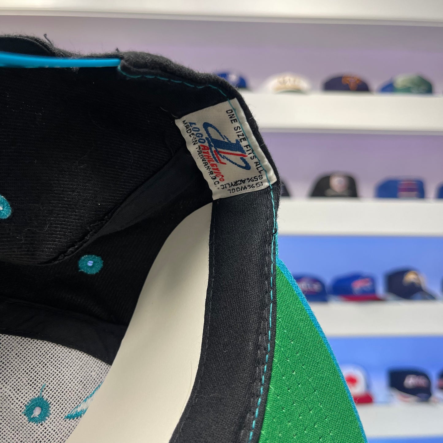 Vintage Brickyard 400 Logo Athletic Wool Shark Tooth Snap Back