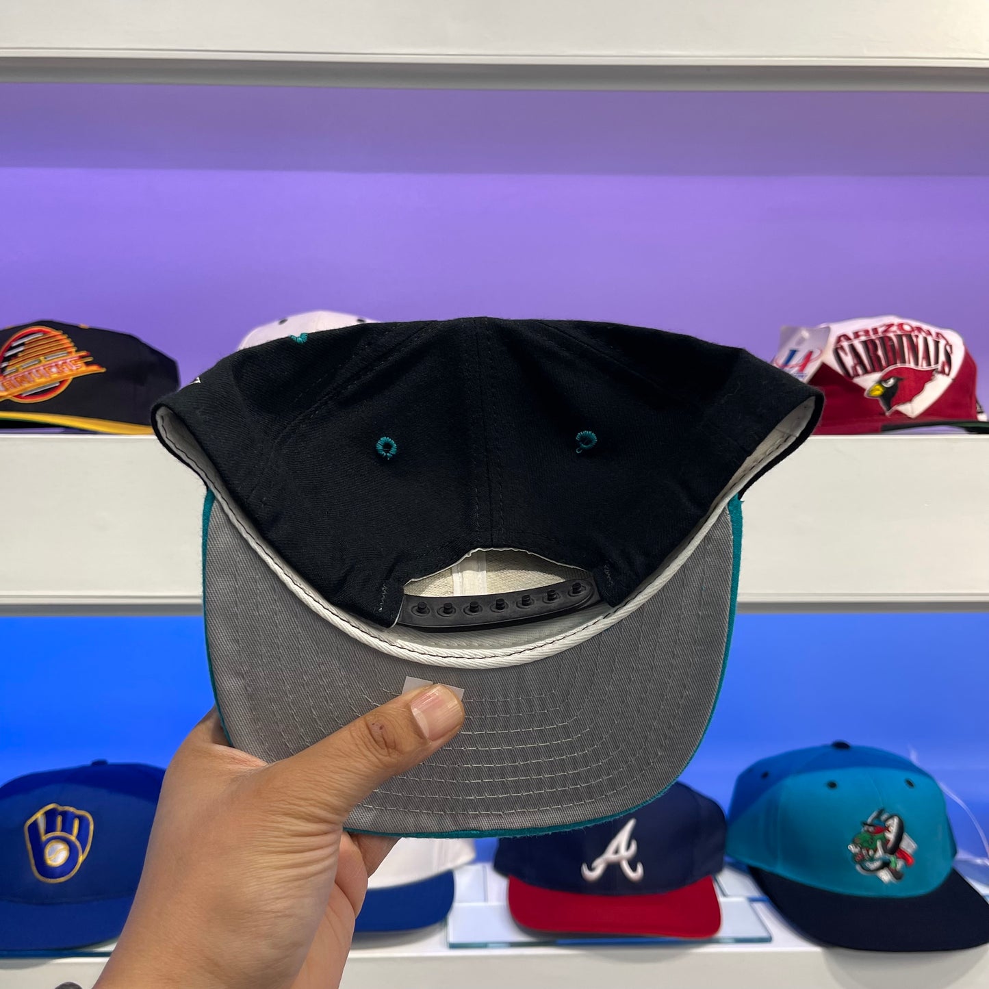Vintage MiLB 1990s New Haven Ravens New Era Wool Snap Back