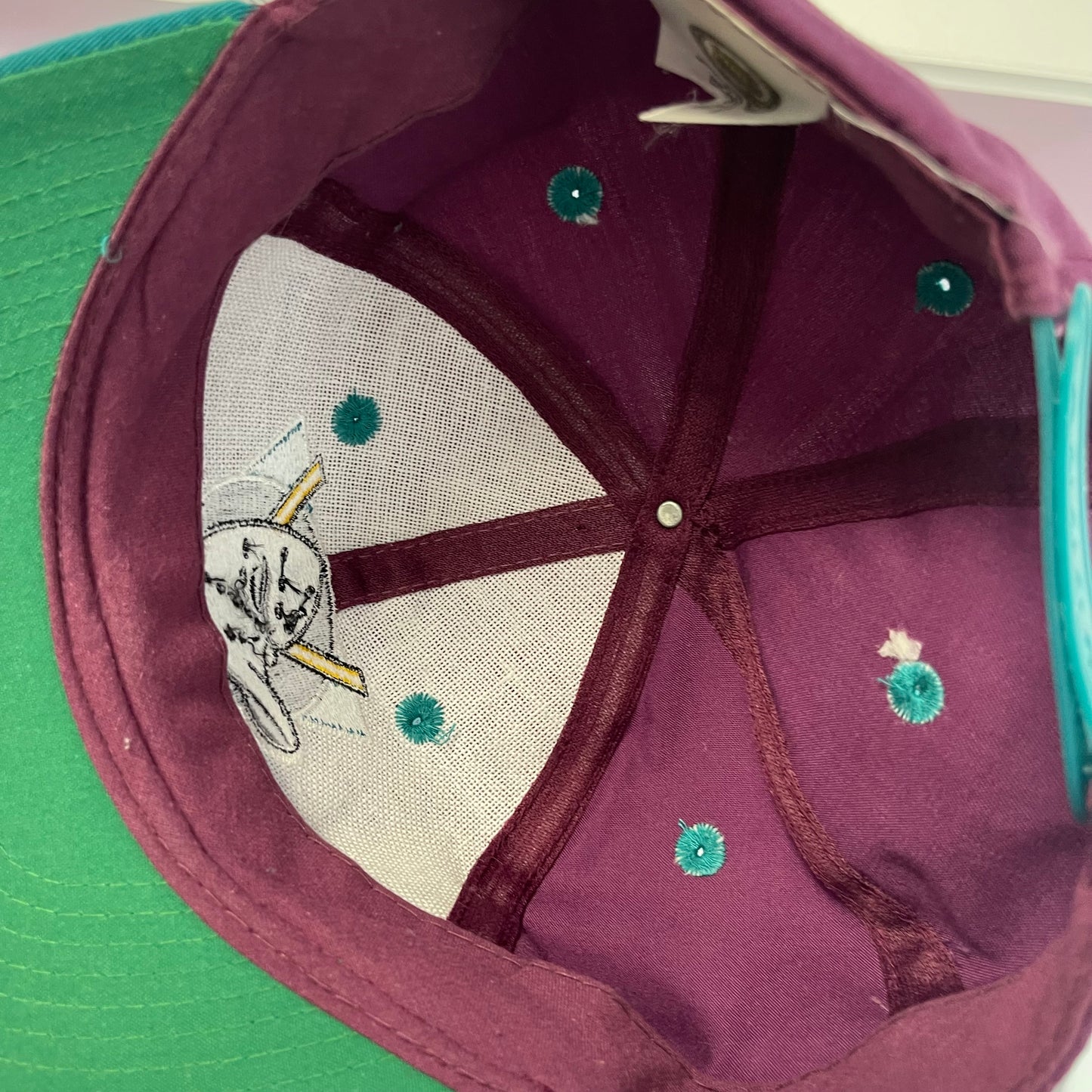 Vintage 1990s NHL Anaheim Ducks Twill Snap Back