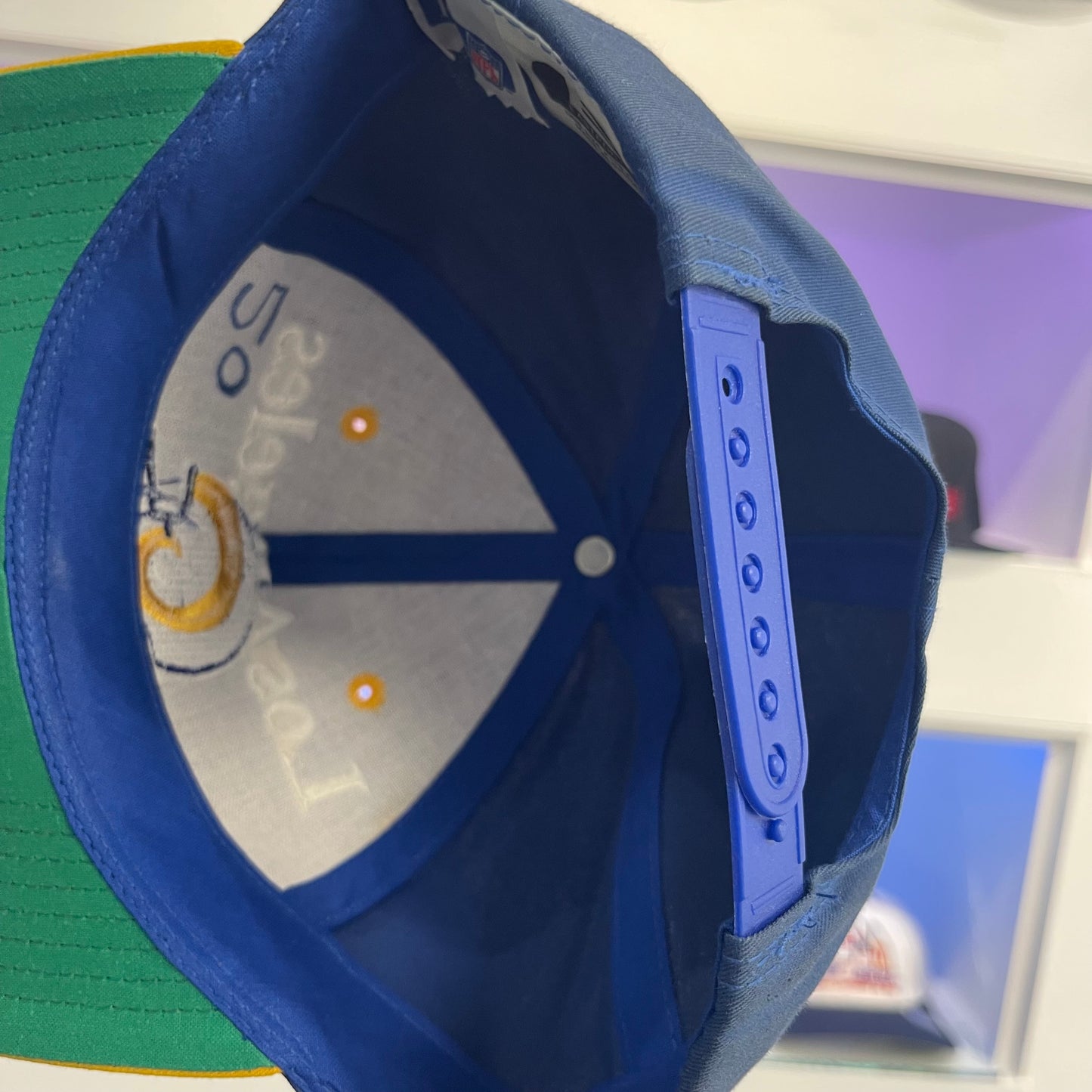 Vintage 1990s Los Angeles Rams Twill Snap Back