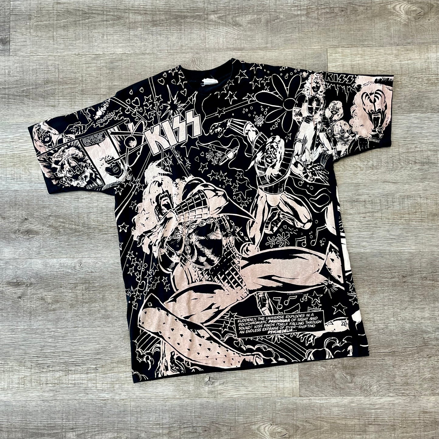 Vintage 1995 Kiss Comic T-Shirt Size XL All Over Print Black White 90s Band Tee