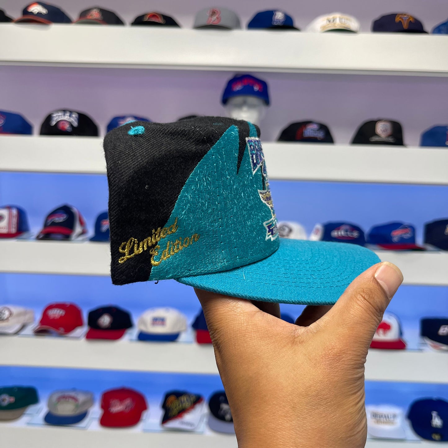 Vintage Brickyard 400 Logo Athletic Wool Shark Tooth Snap Back