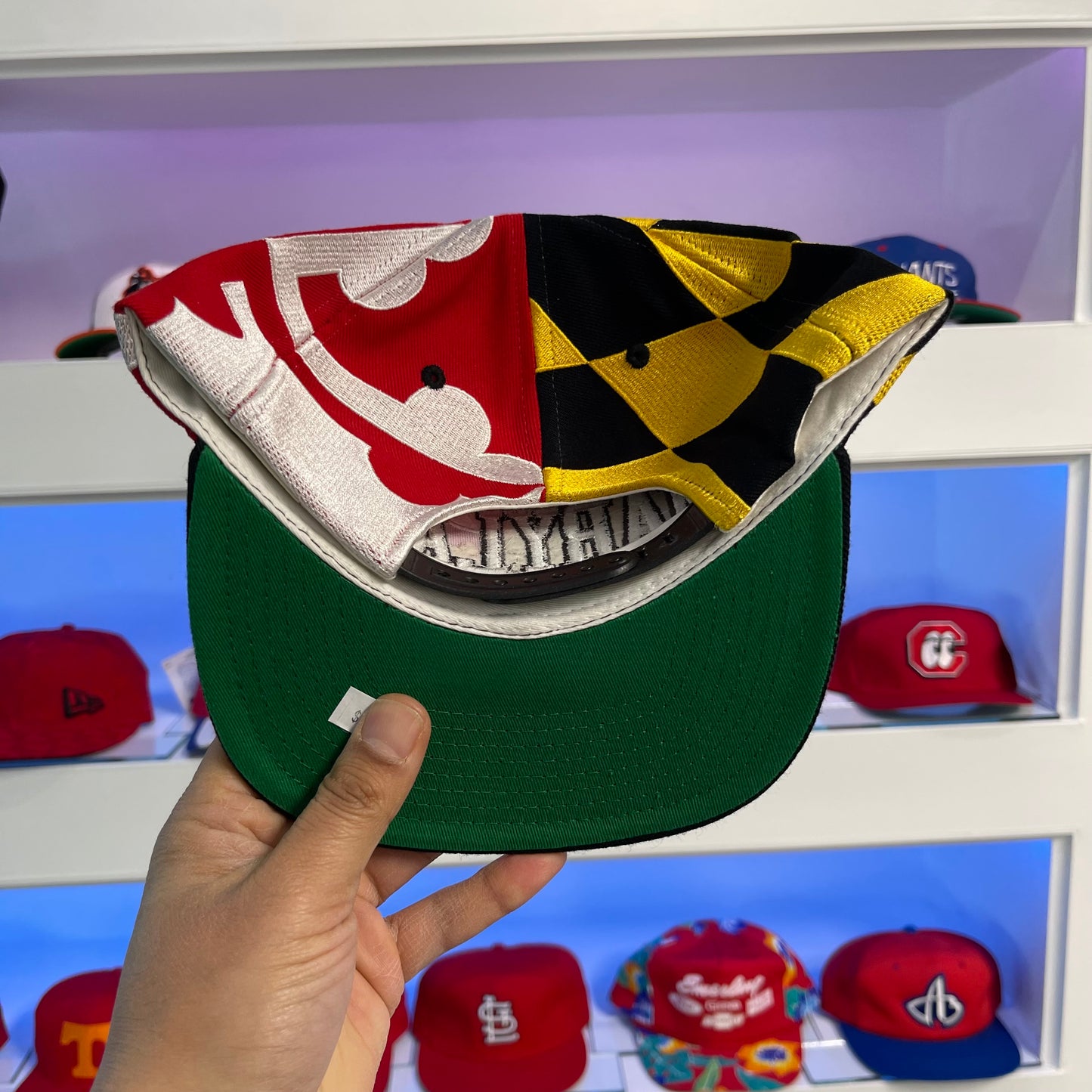 Vintage Y2K University of Maryland Snap Back