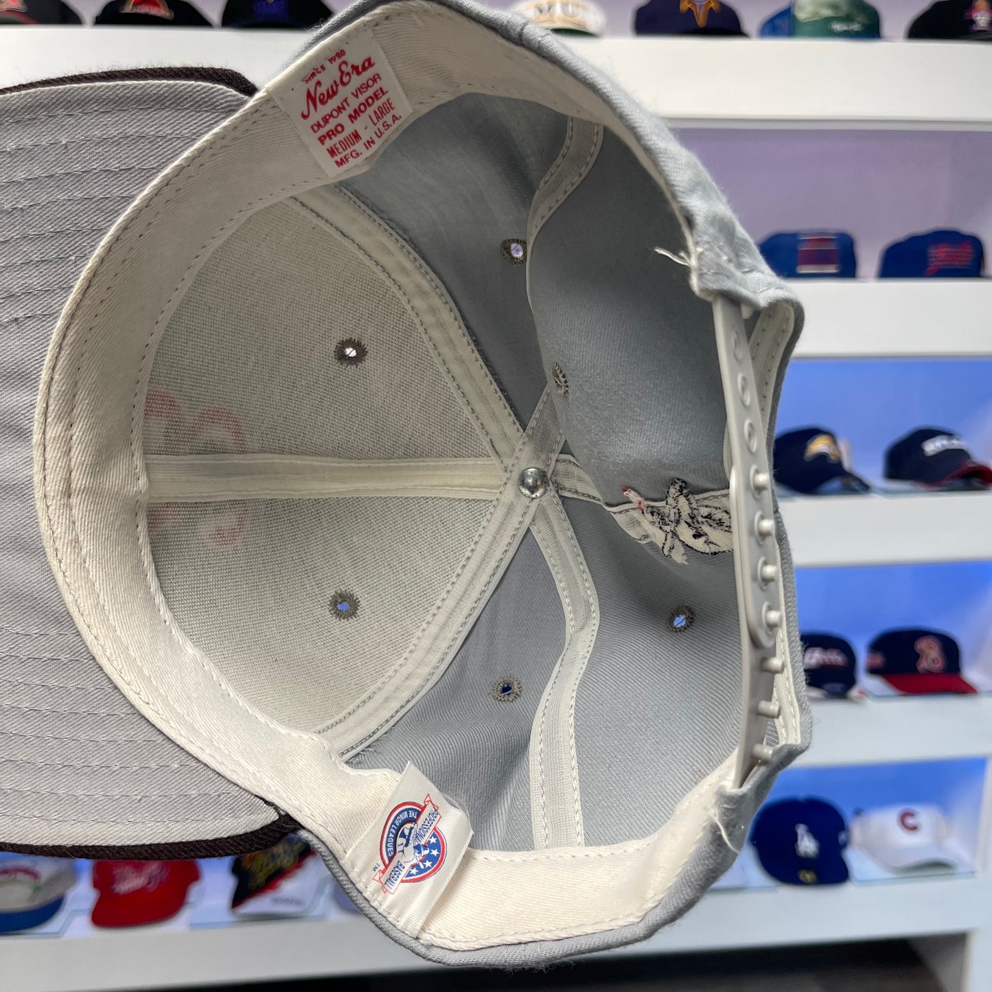 Vintage 1990s MiLB Buffalo Bisons Wool Snap Back