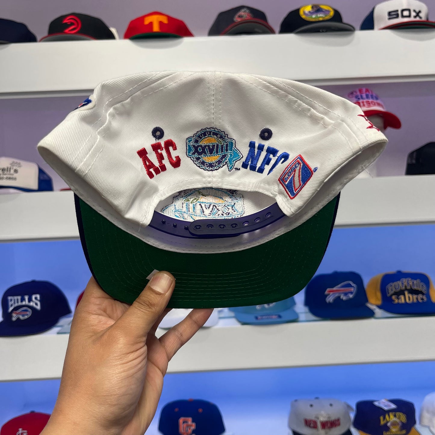 Vintage 1994 Buffalo Bills Super Bowl XXVIII Logo 7 Twill Snap Back