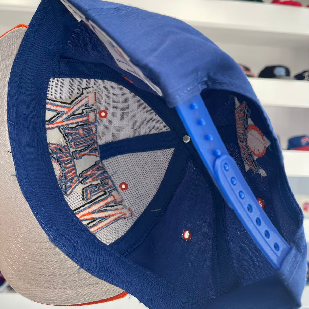 Vintage 1990s NBA New York Knicks Twill Snap Back Dead Stock New