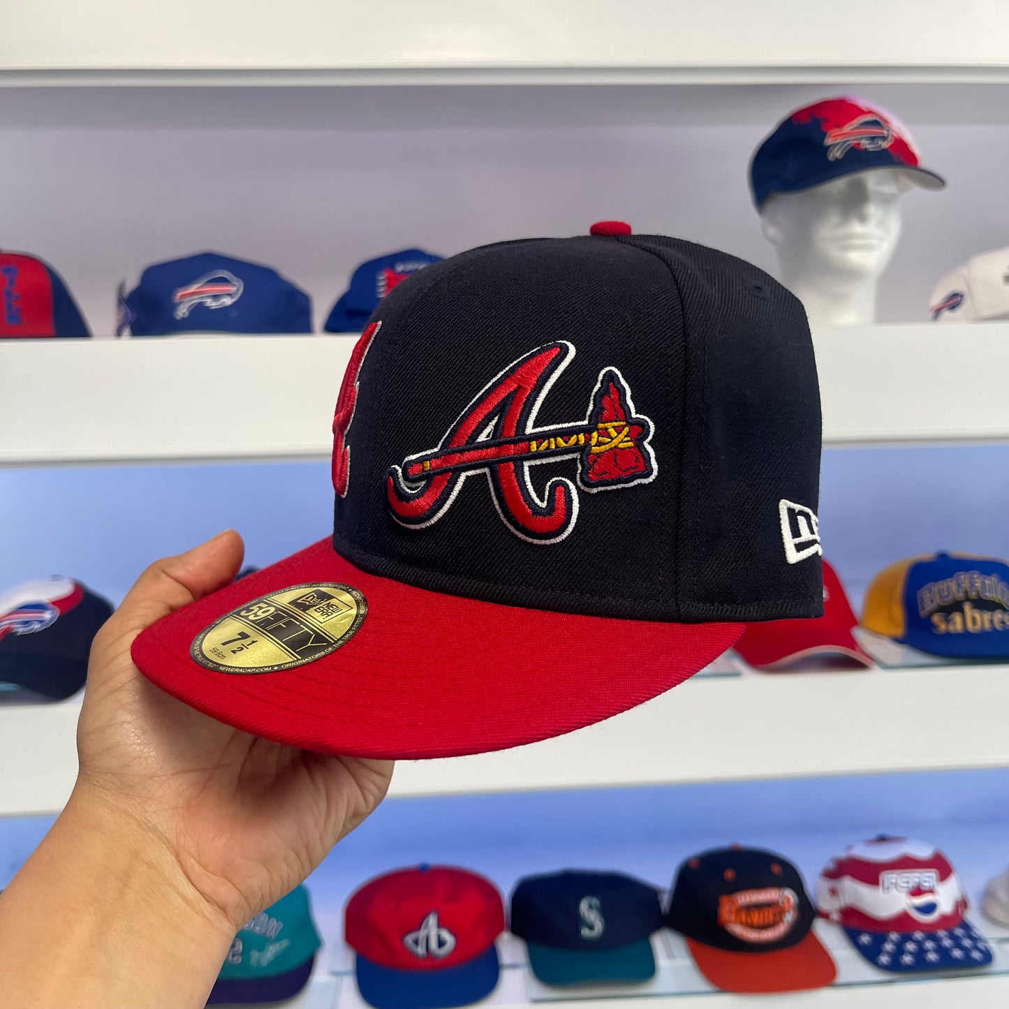 Vintage 2000s Atlanta Braves Fitted Size 7 5/8 New Era