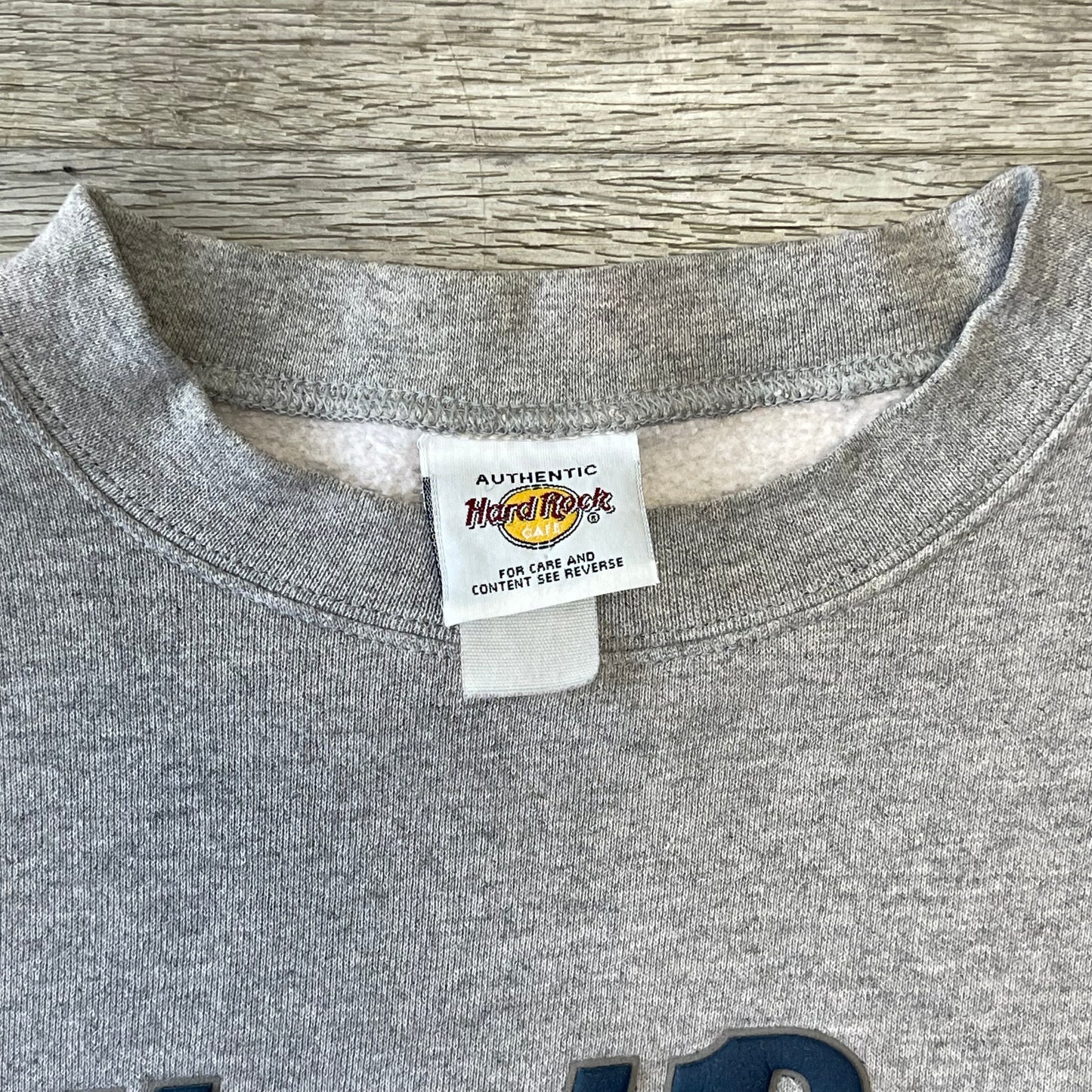 Vintage Hard Rock Cafe Sweatshirt Size Large 22x24