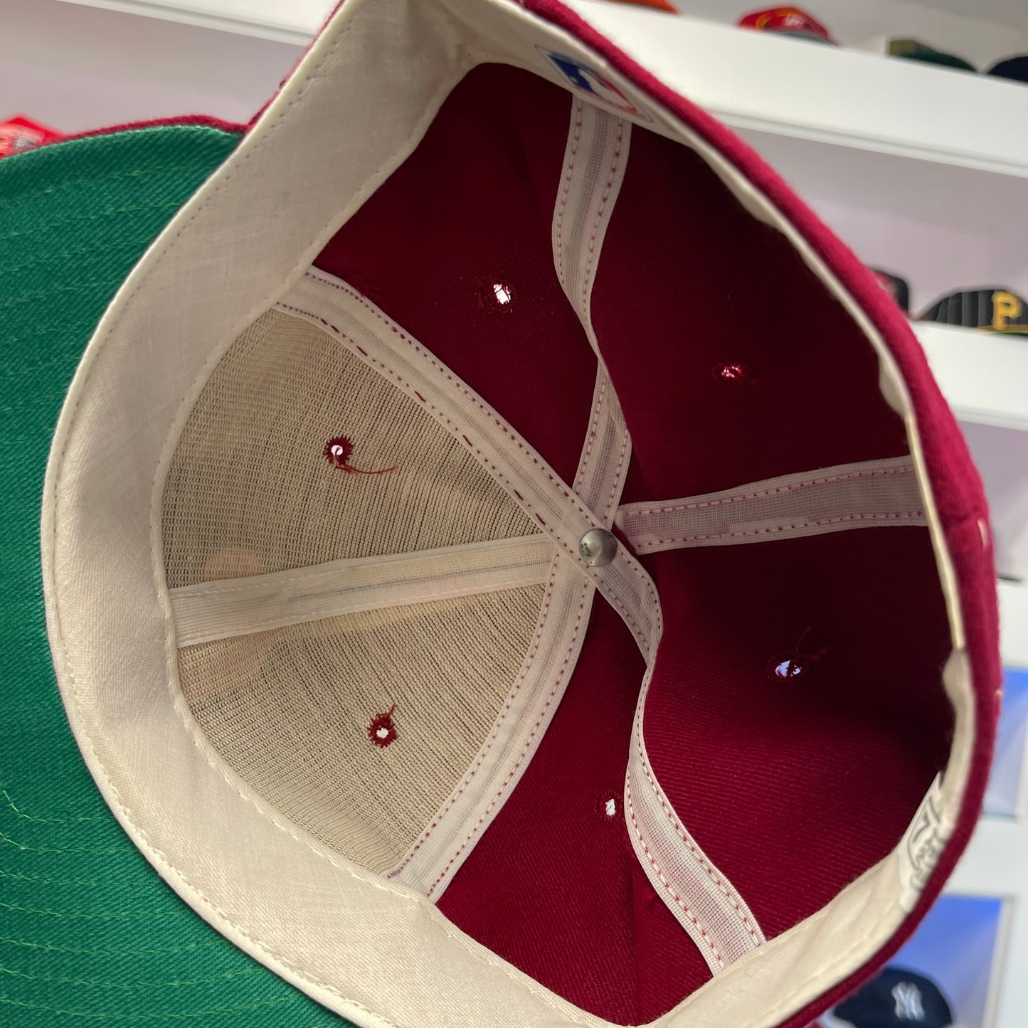 Vintage MLB Philadelphia Phillies Maroon Wool Fitted Size 7 1/2