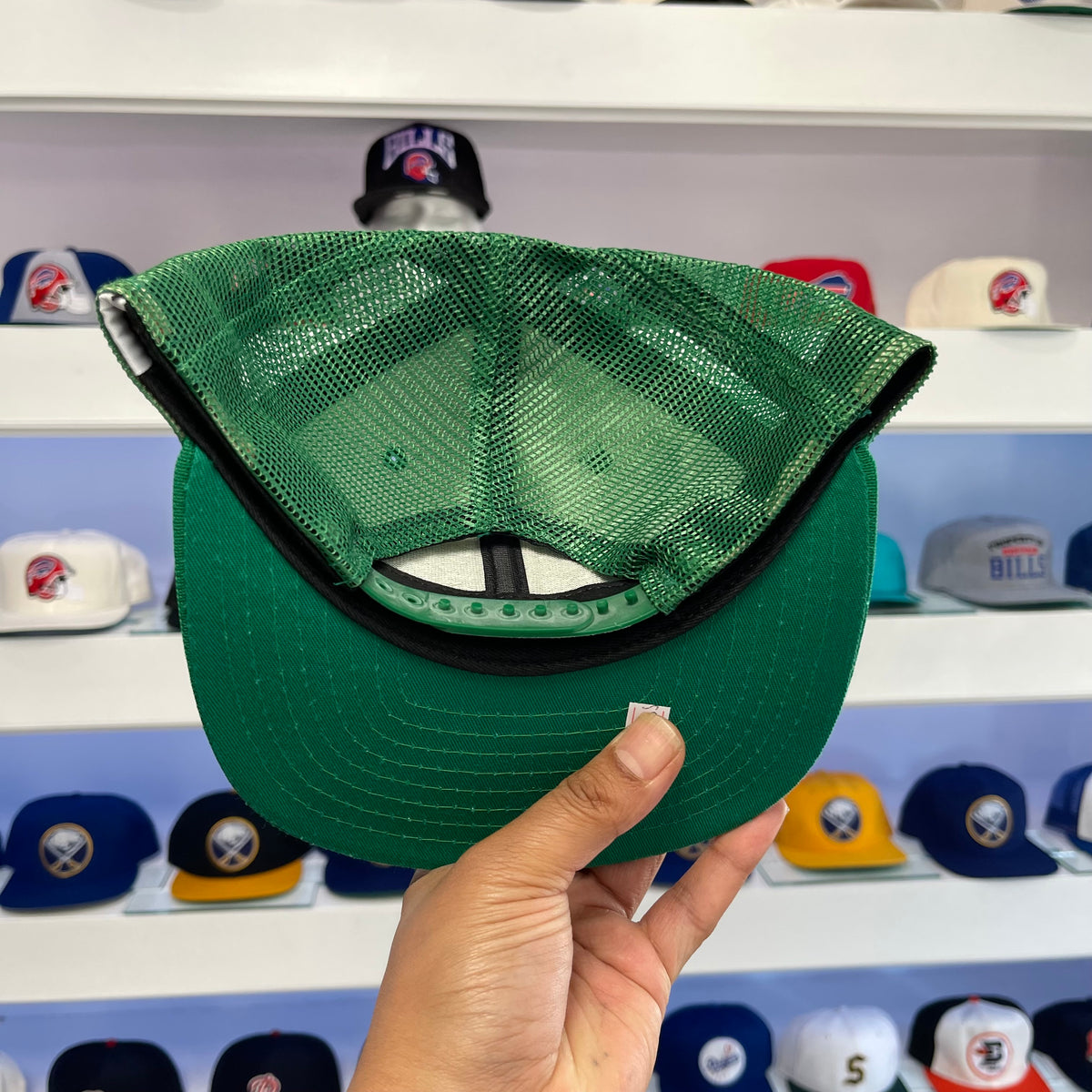 Vintage 1990s Buffalo Bills Red Helmet Kelly Green Snap Back