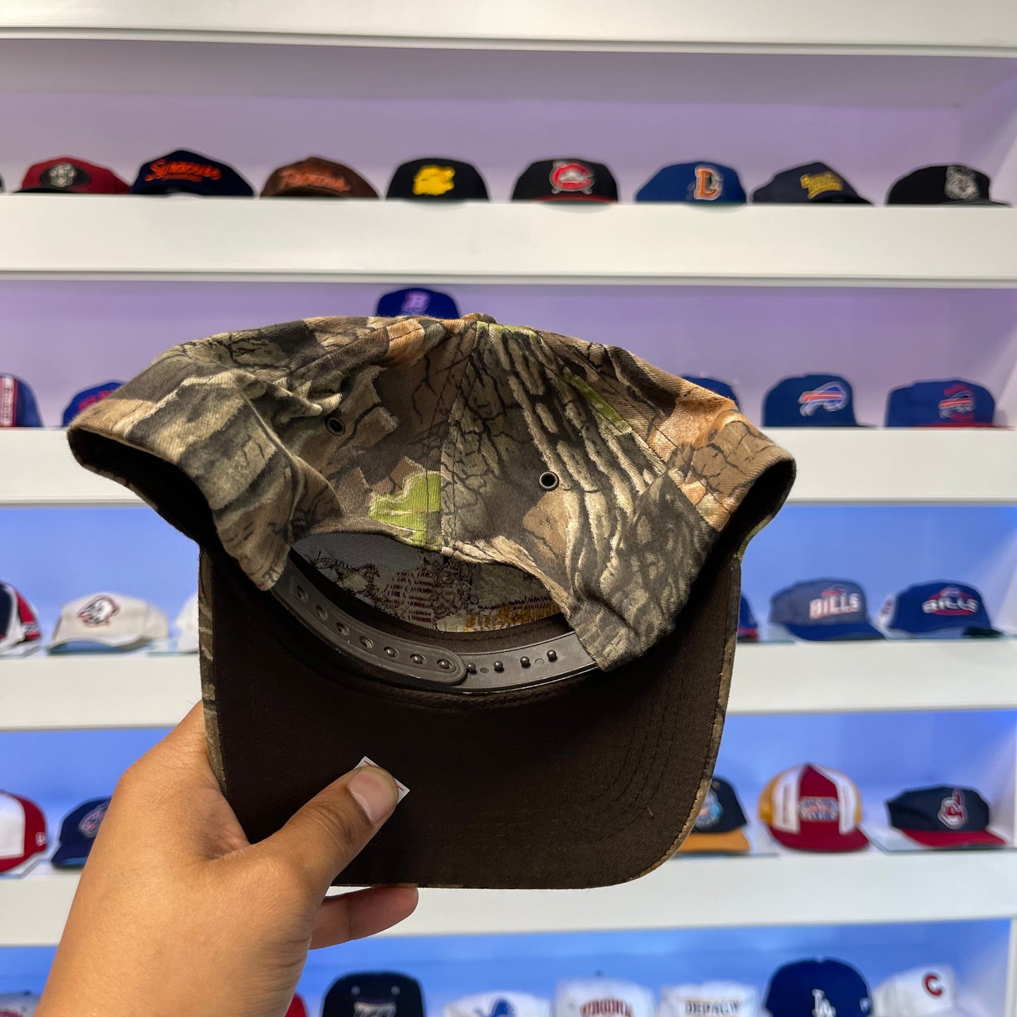 Vintage 1990s American Sportsman Camo Snap Back