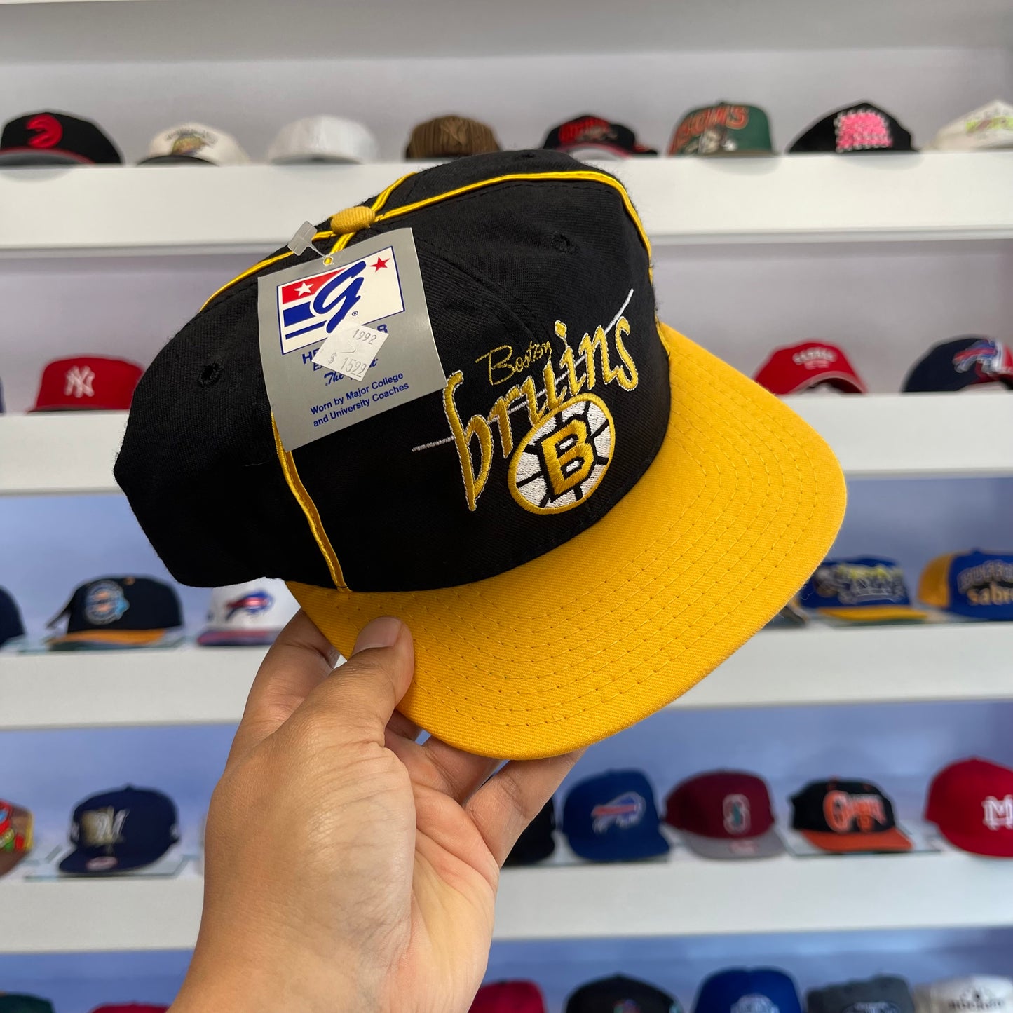 Vintage NHL Boston Bruins Snap Back The Game