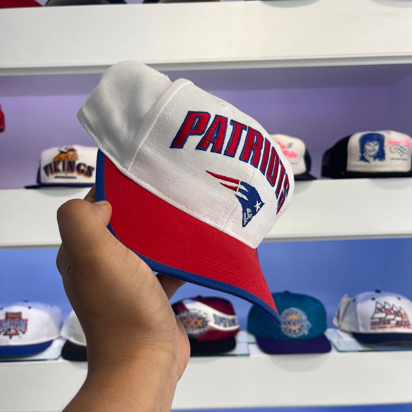 Vintage 1990s New England Patriots Snap Back