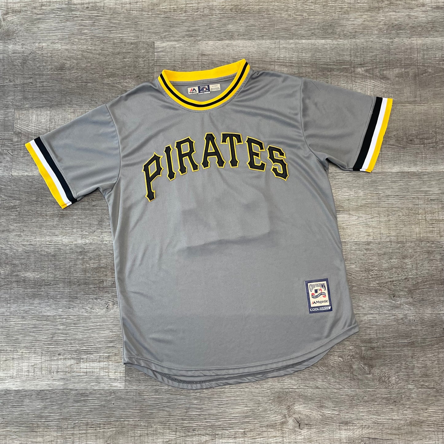 Roberto Clemente Pittsburgh Pirates Majestic Jersey Size XL
