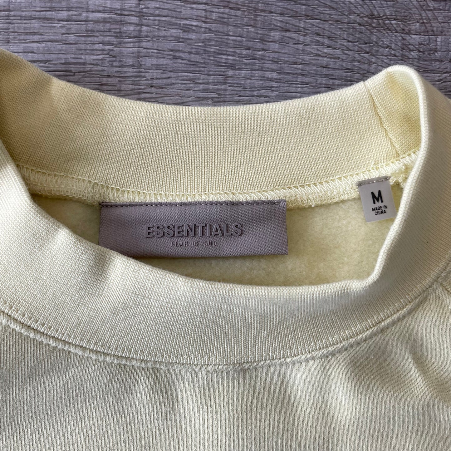 Fear of God Essentials Crewneck Size Medium