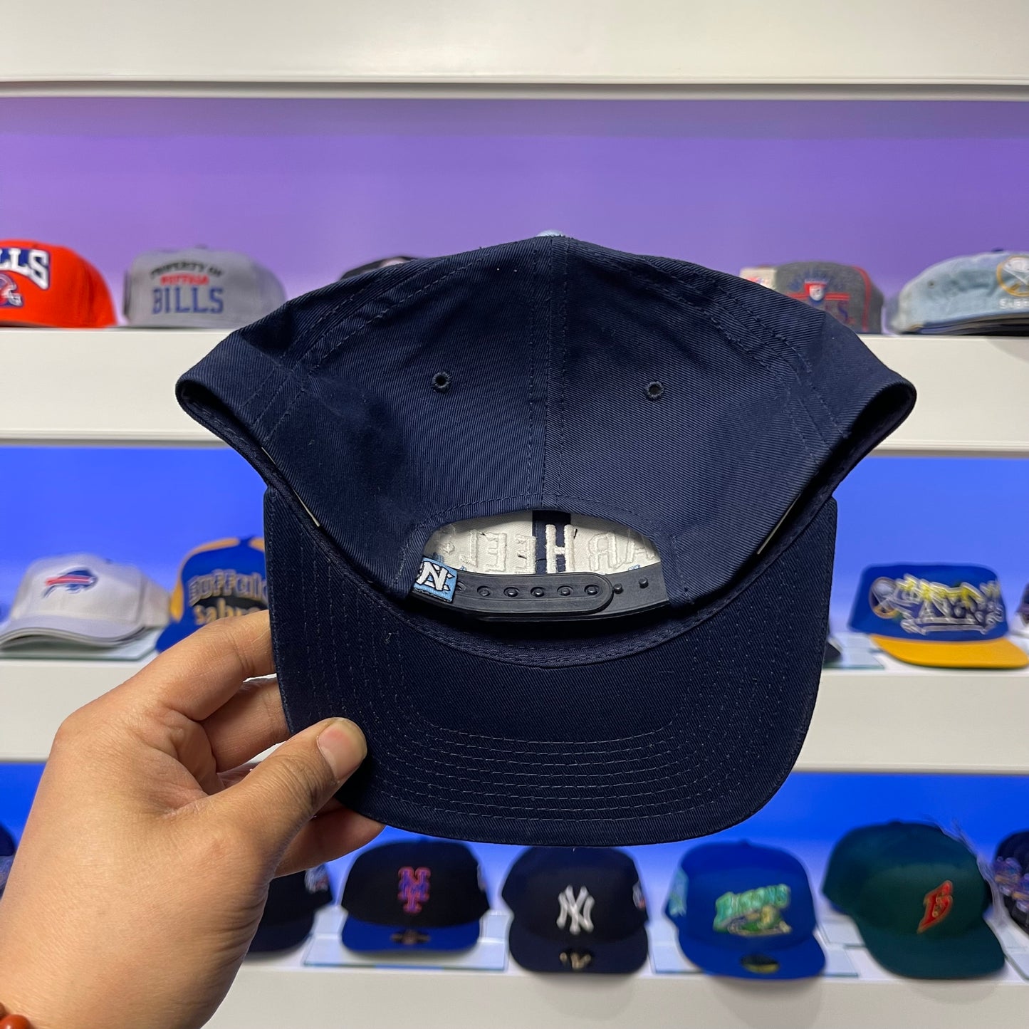 Vintage 1990s North Carolina Tar Heels Snap Back new dead stock