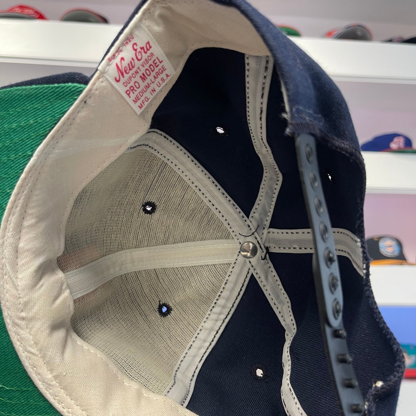 Vintage 1990s MLB Detroit Tigers Orange Logo Wool Snap Back