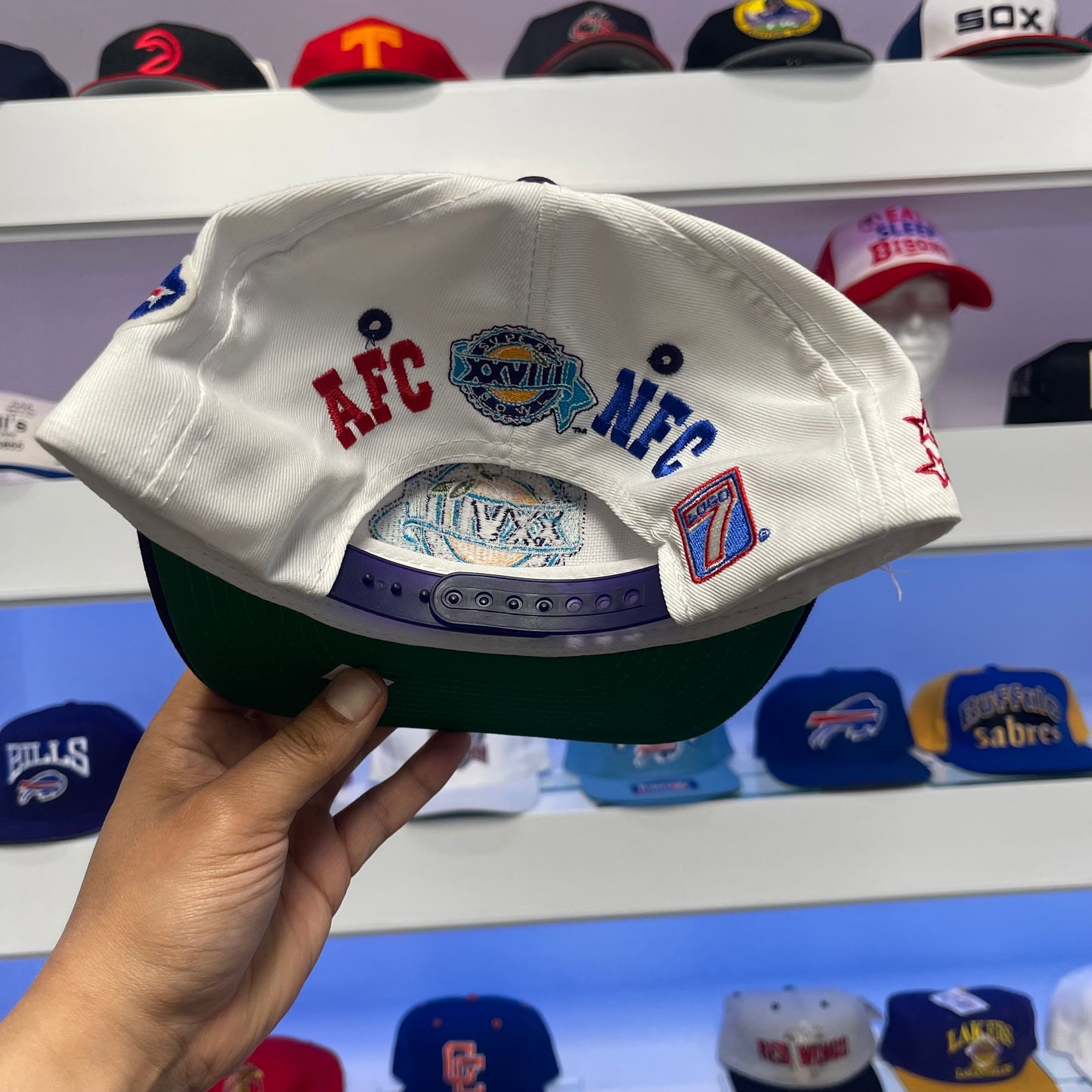 Vintage 1994 Buffalo Bills Super Bowl XXVIII Logo 7 Twill Snap Back
