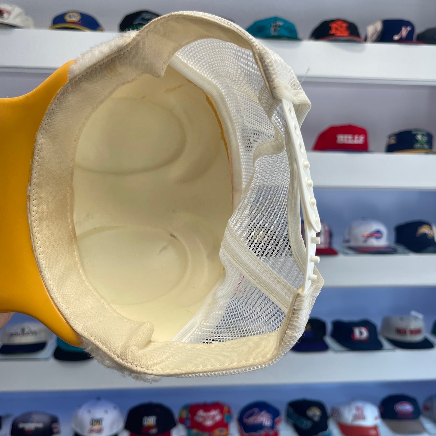 Vintage 1990s Daisy Duck Disney Duck Face Hat