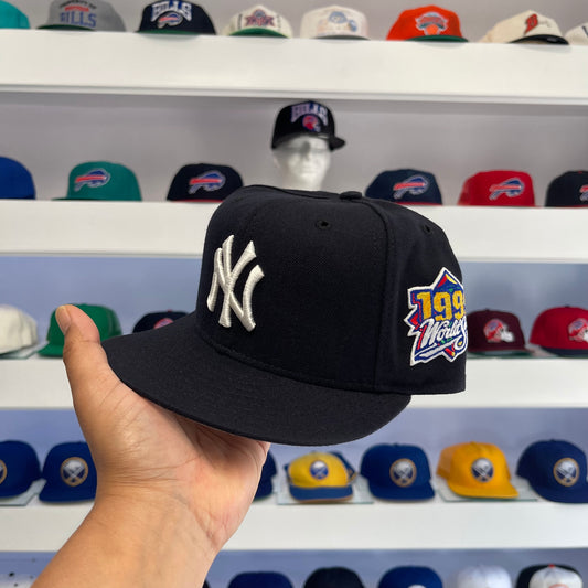 Vintage 1999 New York Yankees World Series Wool Fitted Size 7 3/4