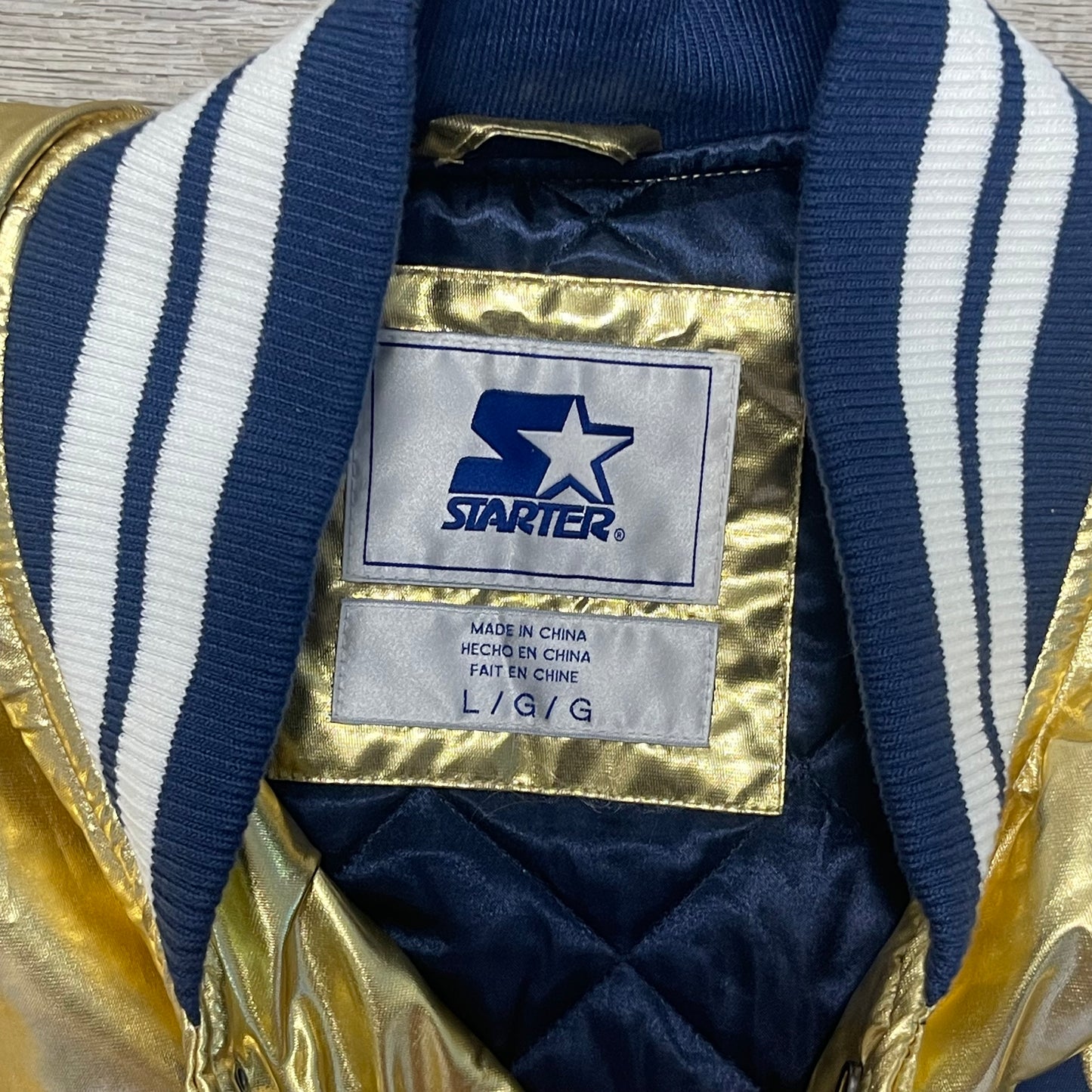 New York Yankees Gold Satin Starter Jacket Size Large 2009 World Series