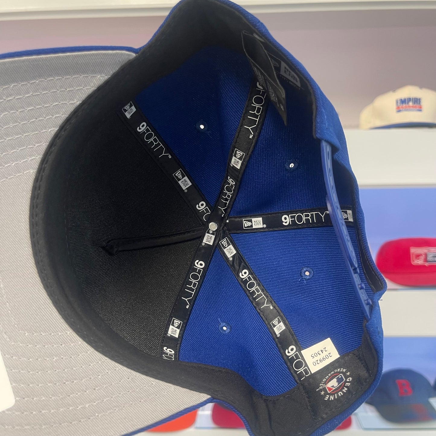 MLB New York Yankees 9 Forty Curve Brim Snap Back