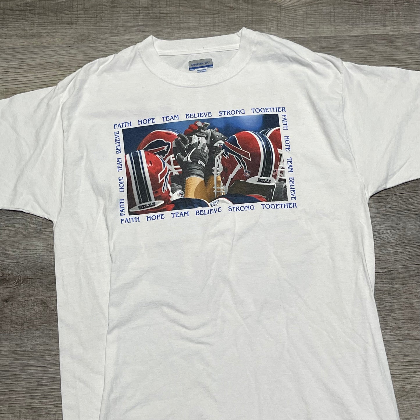 Vintage Buffalo Bills Kevin Everett T-Shirt Size Medium