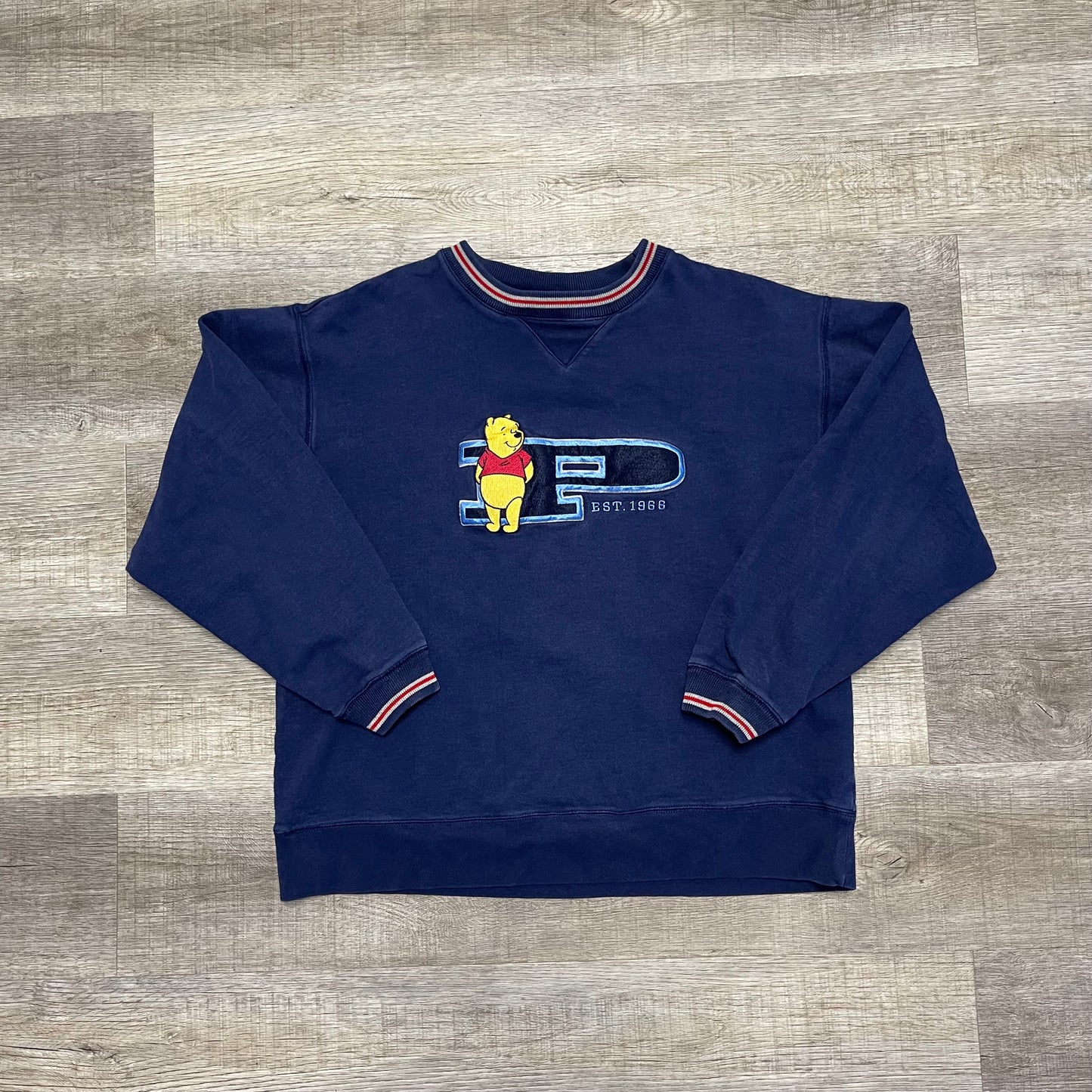 Vintage Winnie The Pooh Sweatshirt Size XL
