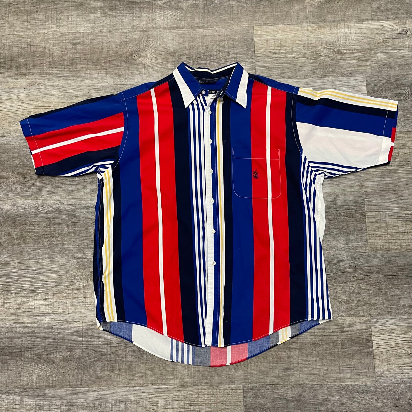 Vintage Y2K Nautica Button Up Shirt Size XL