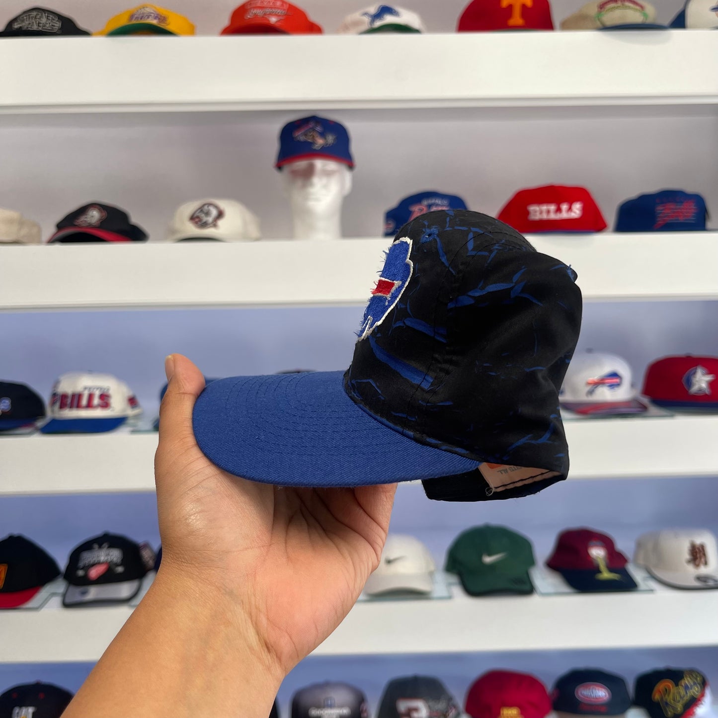 Vintage 1990s NFL Buffalo Bills Black Snap Back