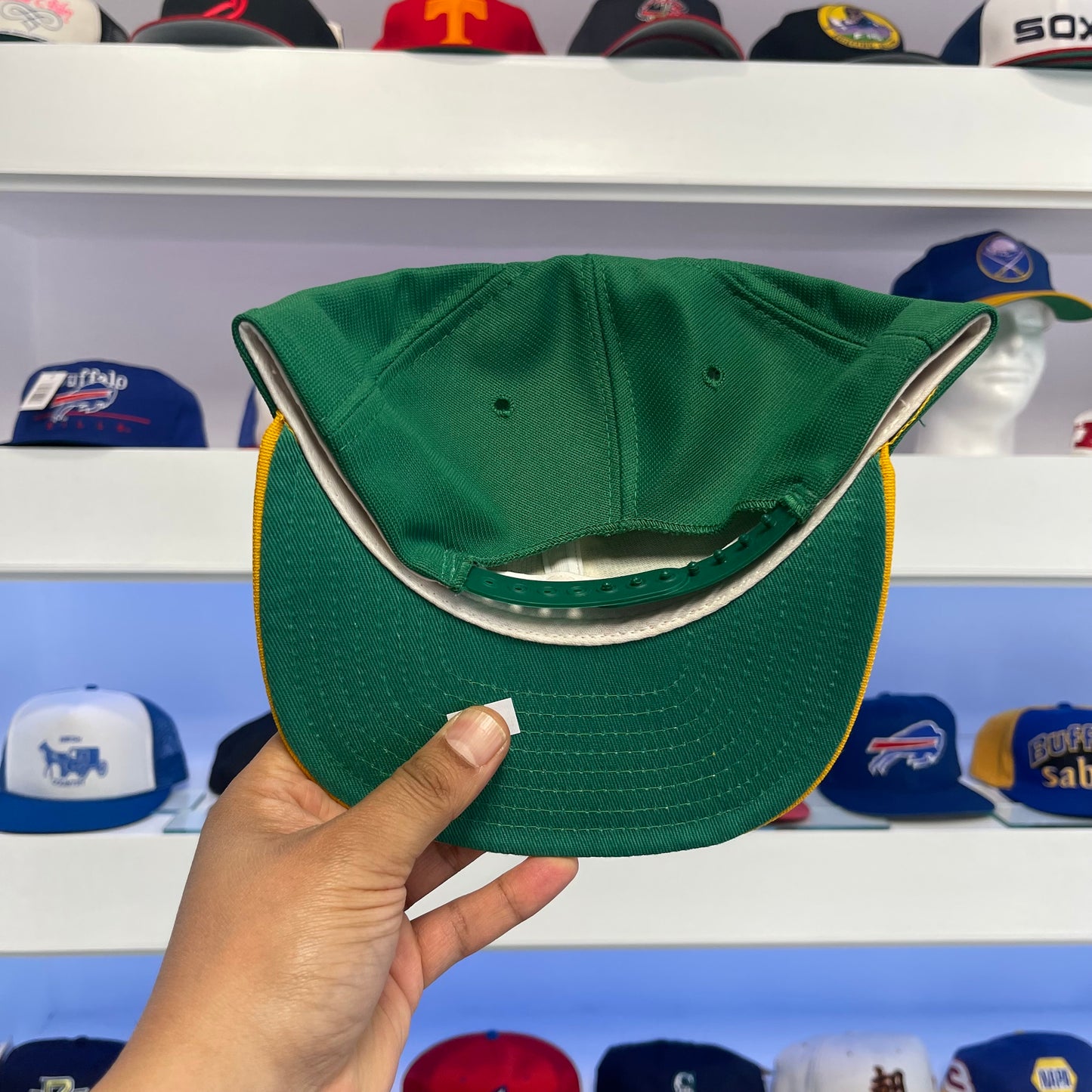 Vintage Oakland Athletics New Era Nylon Snap Back