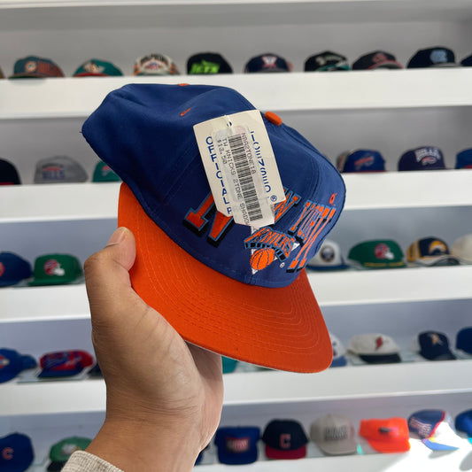 Vintage 1990s NBA New York Knicks Twill Snap Back Dead Stock New
