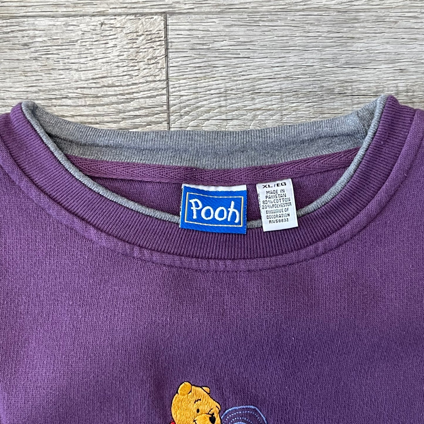 Vintage Winnie The Pooh Sweatshirt Size XL