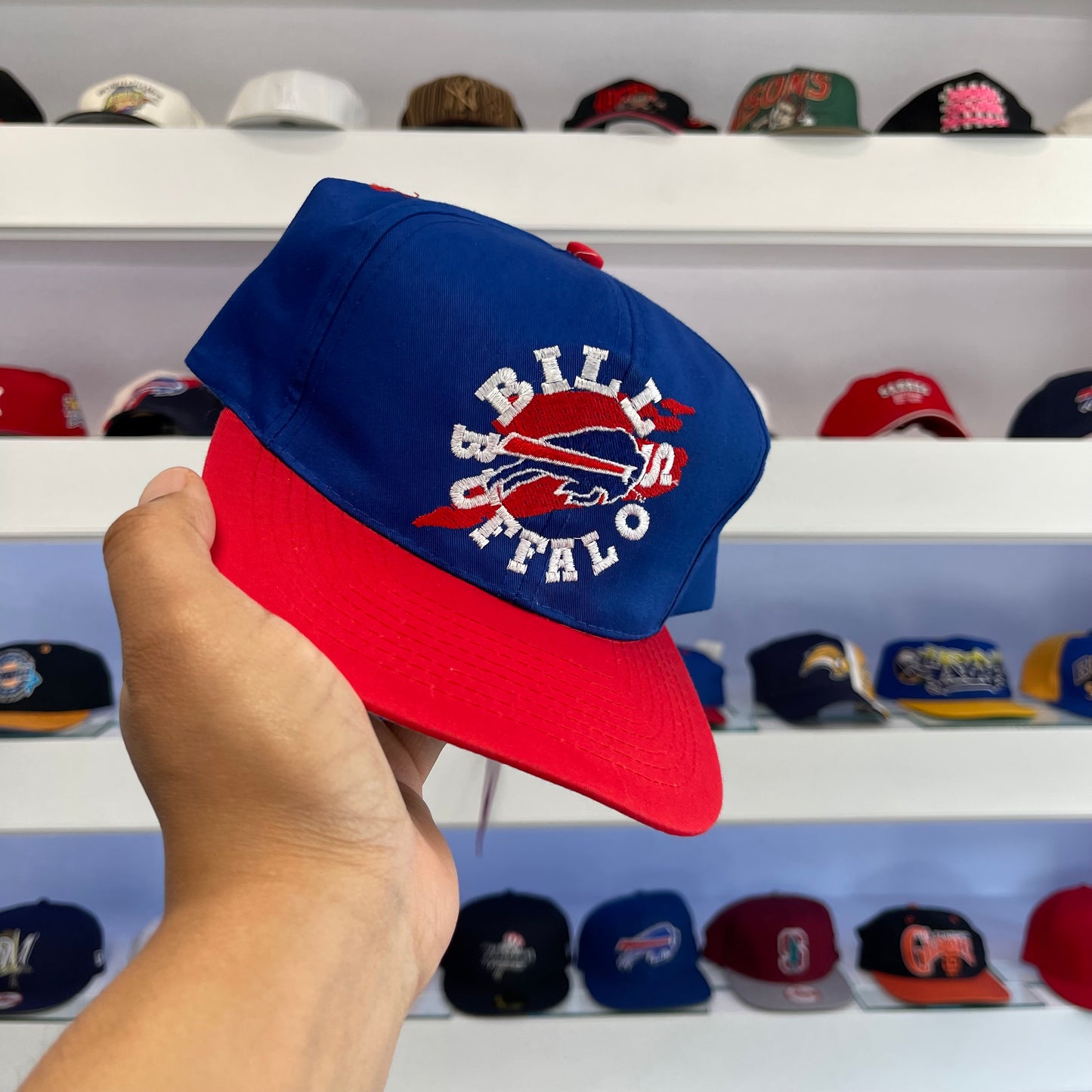 Vintage NFL Buffalo Bills Twills Snap Back