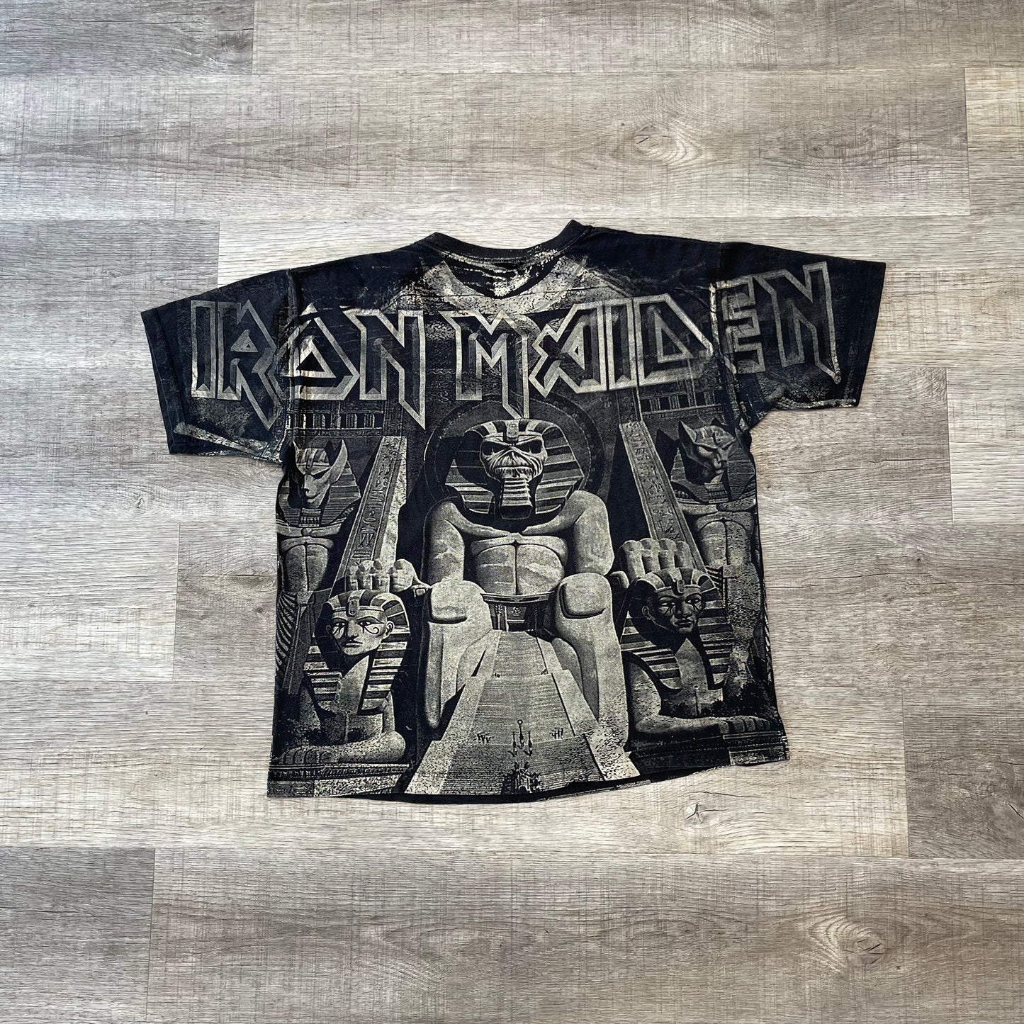 Vintage 2000s Y2K AOP Iron Maiden T shirt Size Large
