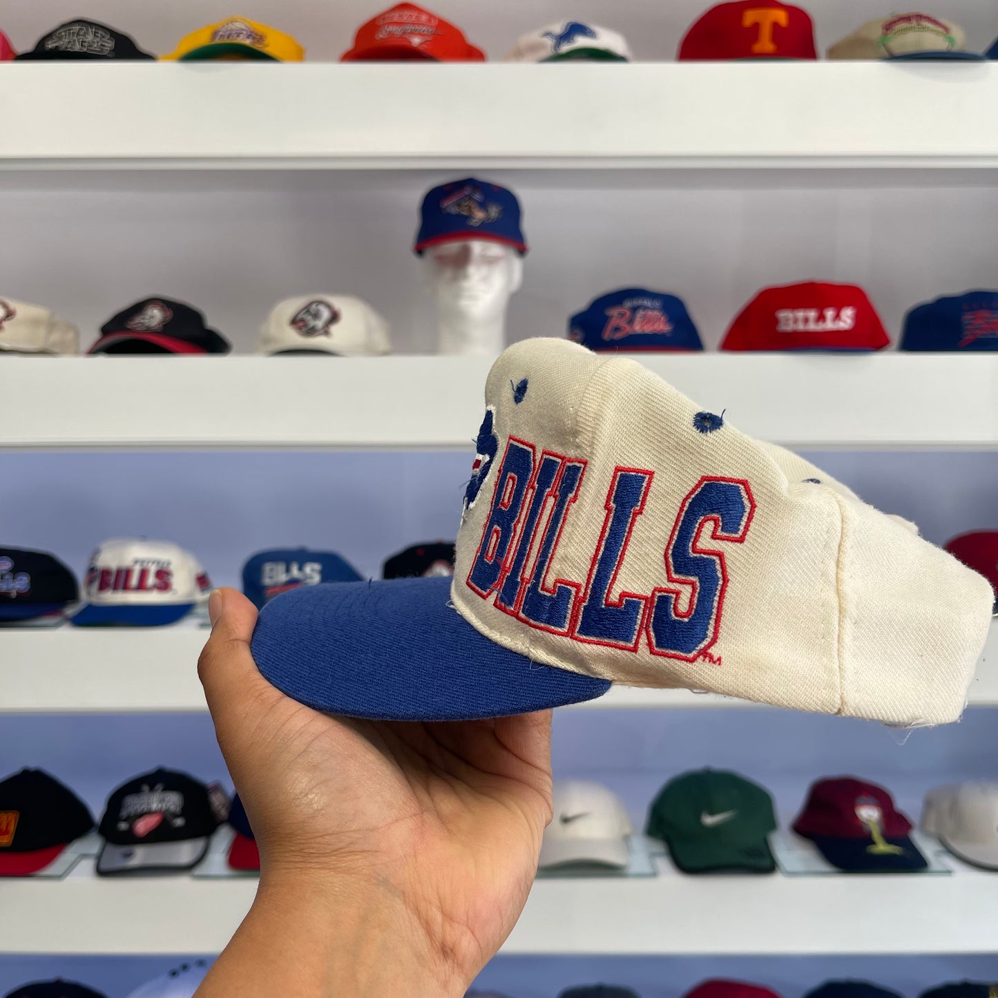 Vintage 1990s NFL Buffalo Bills APEX Snap Back