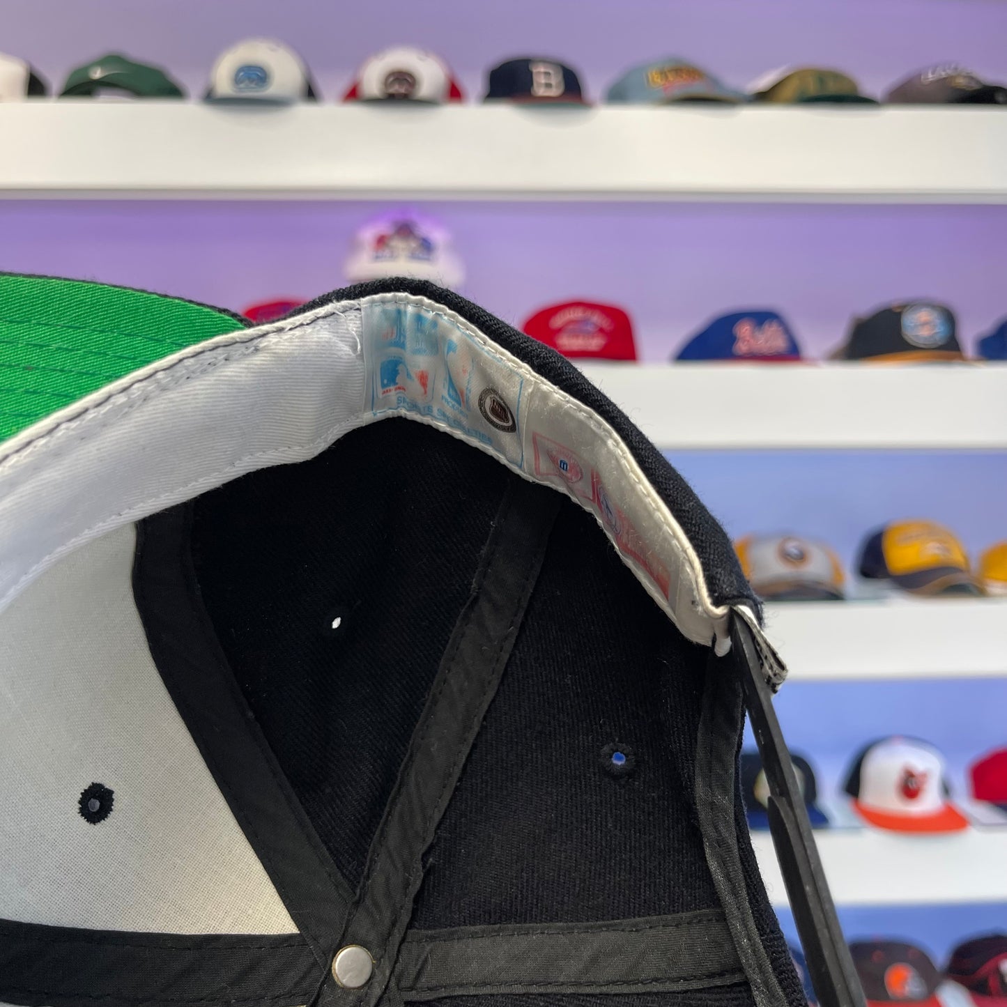 Vintage 1990s MLB New York Yankees Sports Specialties Snap Back