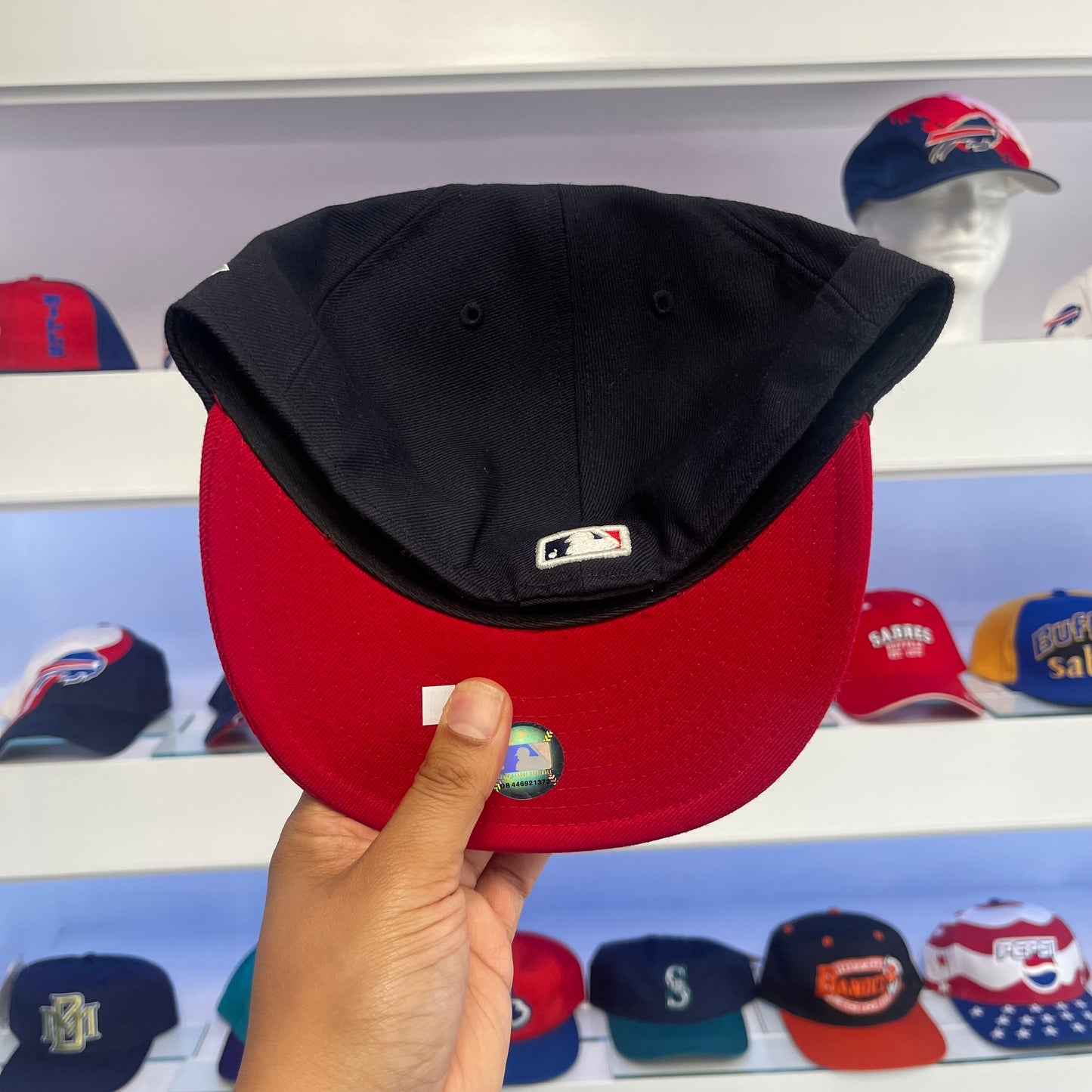 Vintage 2000s Atlanta Braves Fitted Size 7 5/8 New Era