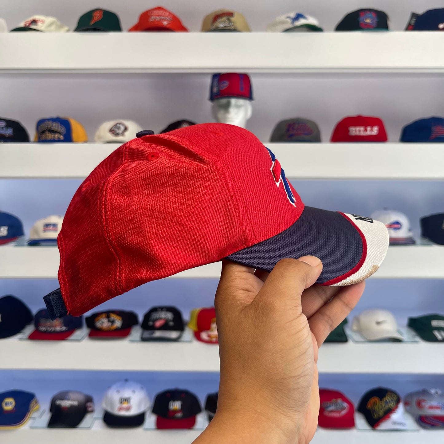 Vintage Y2K Buffalo Bills Curve Brim Strap Back