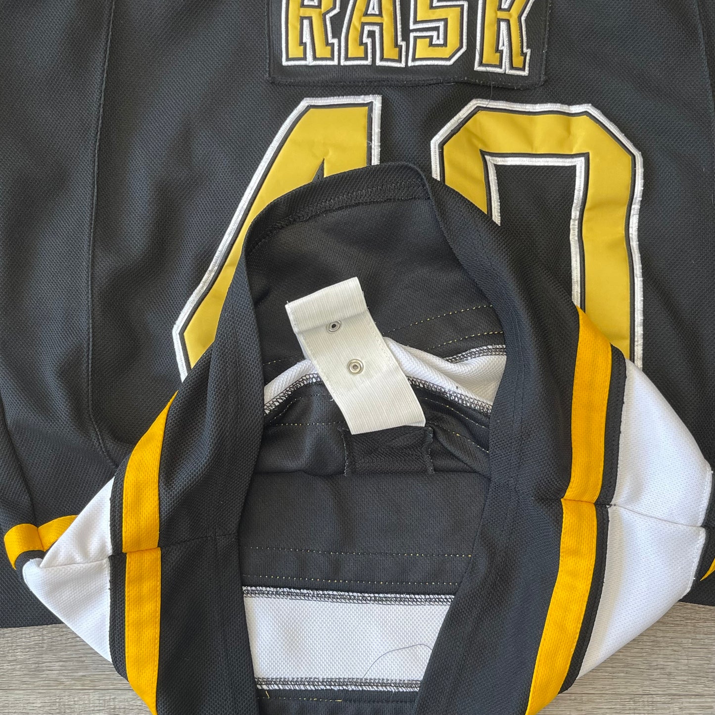 Vintage NHL Tuukka Rask Boston Bruins Reebok Jersey Size 48