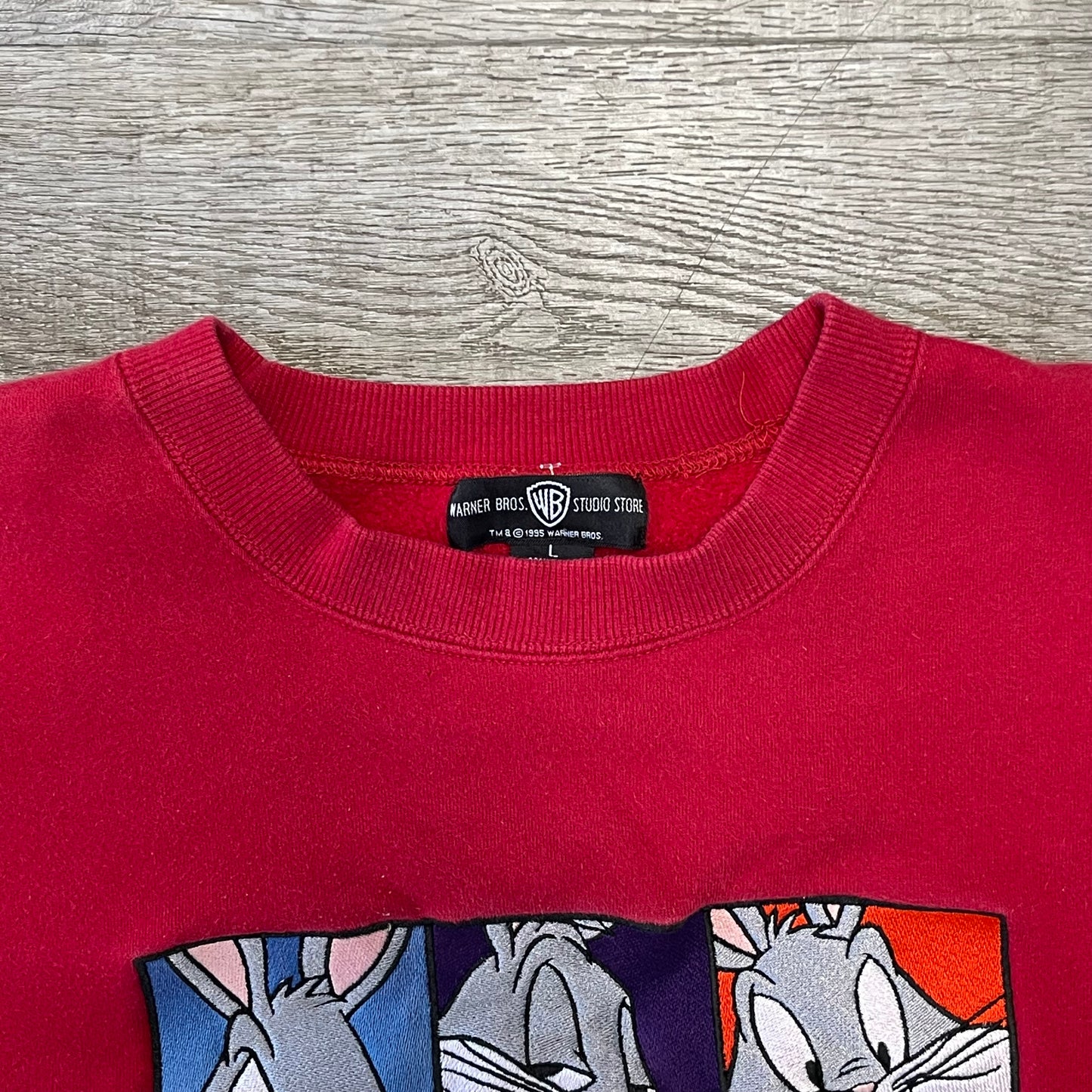 Vintage 1990s Looney Tunes Bugs Bunny Sweater Size Large
