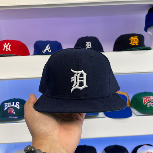 Vintage 1990s MLB Detroit Tigers Wool Snap Back