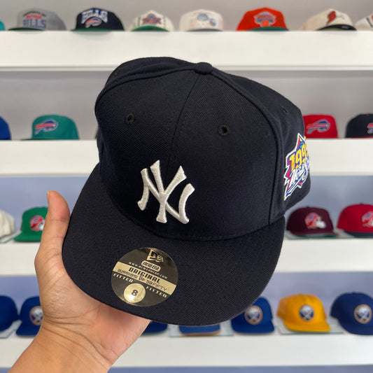 Vintage 2000 New York Mets World Series Fitted Size 8
