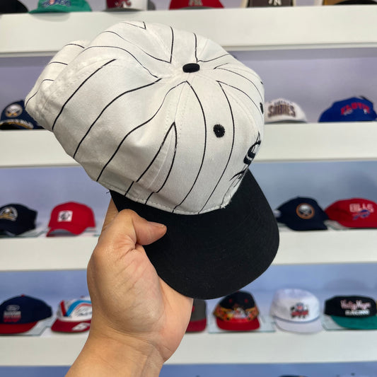 Vintage 1990s MLB Chicago Sox Pin Stripe Snap Back