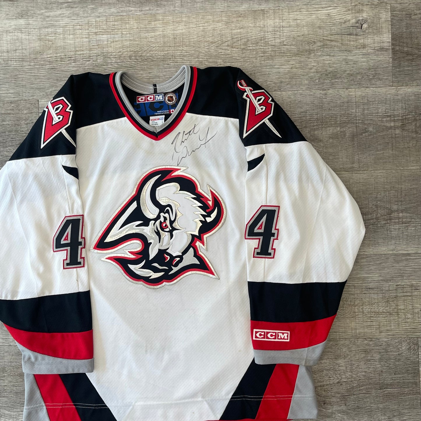 Vintage 1990s NHL Rhett Warrener Signed Goat Head CCM Jersey Size Large