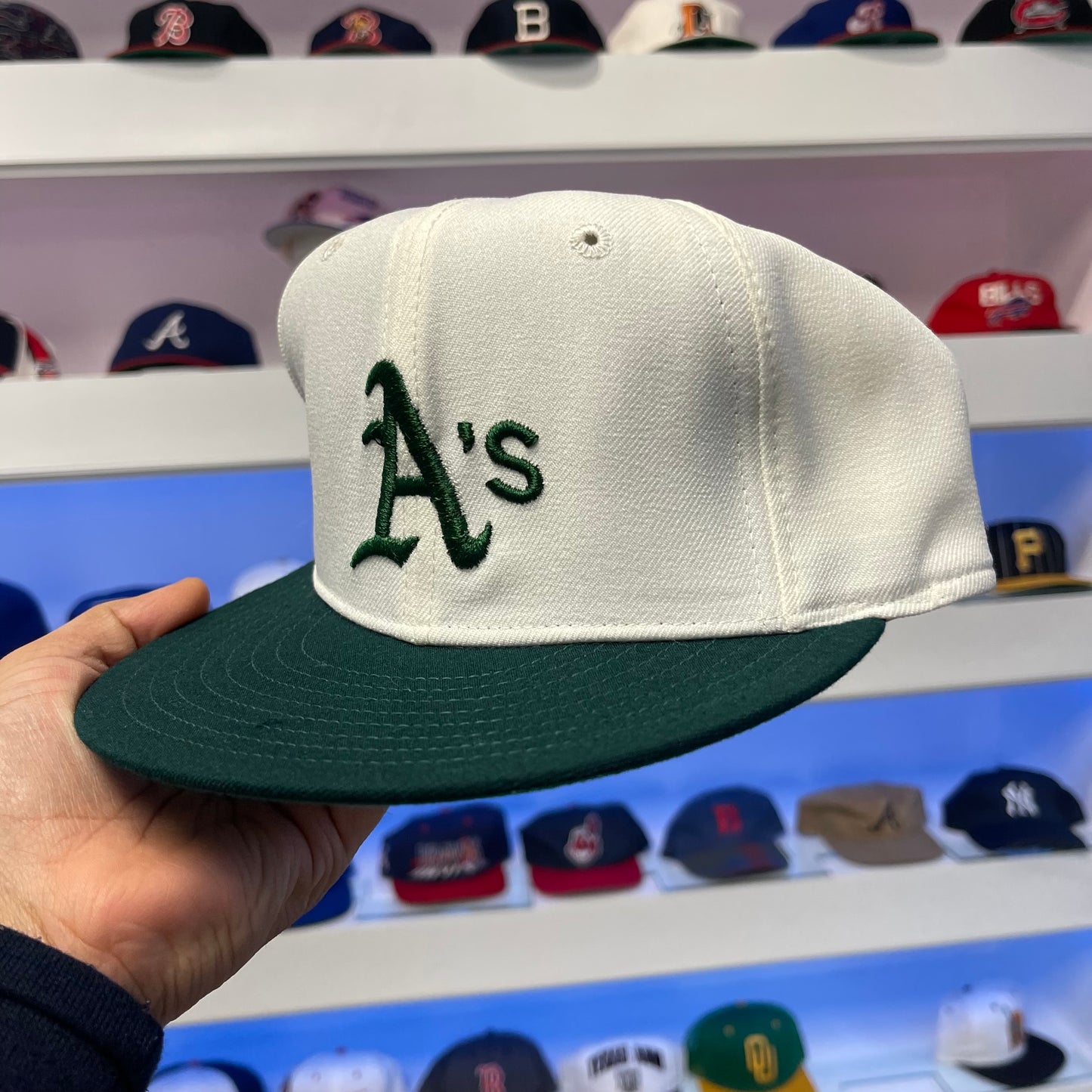 Vintage MLB Oakland Athletics Wool Fitted Size 7 1/2